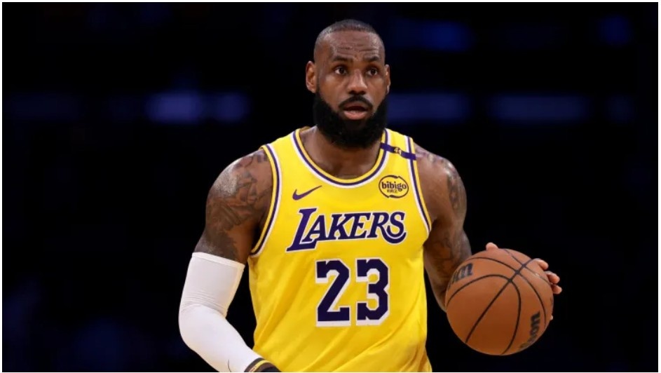 Basketball (NBA) Basketball (NBA)
