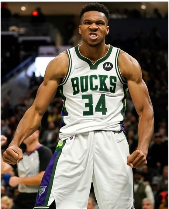 Giannis Antetokounmpo Giannis Antetokounmpo